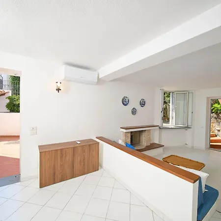 Casa Blu * איסקיה
